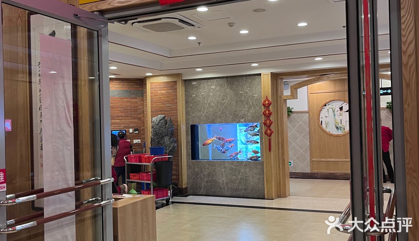 要不是本地的爷爷奶奶带着我们找肯定都来不了