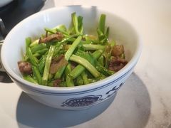 -湘西小馆(滨河路店)