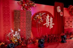 -遇见爱婚庆鲜花(无为铁山路店)