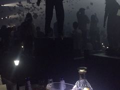 -简奥斯汀·赫本酒吧