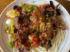 -歹歹的加个面过油肉拌面