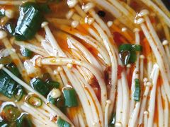 -茸梅路右拐龙虾-农家菜(松江店)