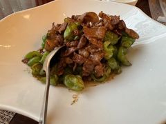 湖南小炒肉-民族饭店-四季餐厅