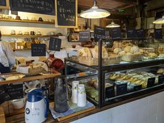面包甜点陈列柜-仙峰天然面包(迎宾路店)