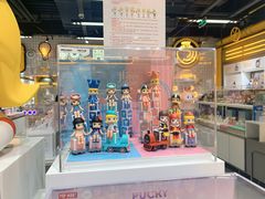 -泡泡玛特POPMART(上海环球港店)