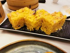 榄仁萨其马-白天鹅宾馆-宏图府餐厅