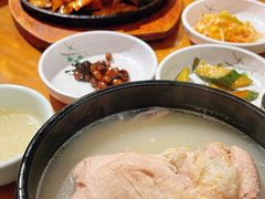 -长寿参鸡汤(朝韩风情街店)