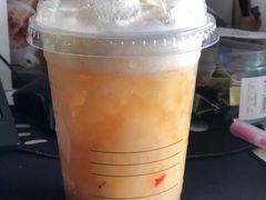 菠萝的海瑞纳冰-瑞幸咖啡(仁和新城店)