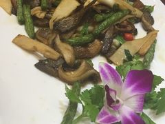 -张刚餐饮(春晓馨苑店)