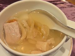 羊肚菌肉汁炖花胶-广州柏悦酒店·悦景轩·粤菜餐厅