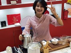 -东浩兰生上海世博展览馆