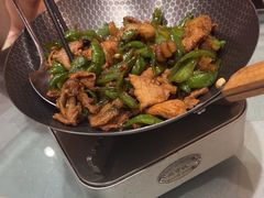 -辛香味烧鱼馆·非遗技艺·排骨红烧肉(光谷医药园店)