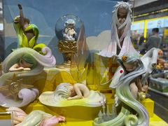 -泡泡玛特POPMART (北京超极合生汇店)