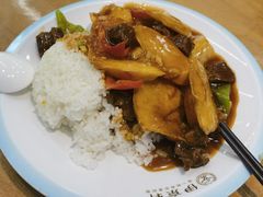 -伊京轩兰州牛肉面(闹市口店)