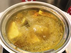 -百品聚旋转火锅(万德庄店)