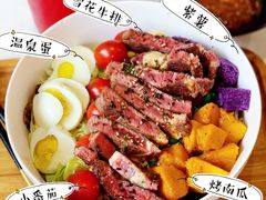雪花牛肉考博色拉-Miss Fresh轻食(南京西路店)