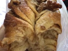 -Dough&Joe团憩(瑞虹天地月亮湾店)