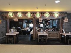 门面-张氏宽窄巷成都名小吃(茂业百货华强北店)