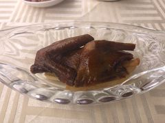 脆皮乳鸽-潮福城大酒楼·潮粤菜·港式点心(阳光城店)