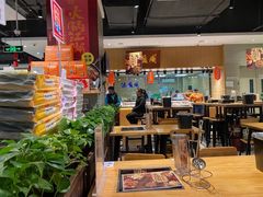 大堂-盒马鲜生(红莲店)