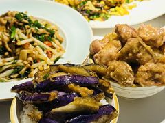 -雀舞云南菜(天津天河城购物中心店)