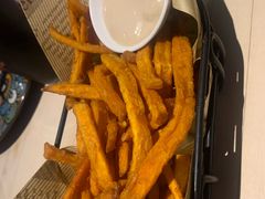 -LENBACH兰巴赫西餐啤酒坊(大连东港店)
