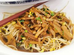 -山明水秀大饭店
