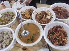 -笨罗卜浏阳菜馆(太平街店)