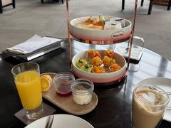 -亚龙湾喜来登·美景台大堂吧