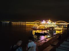 -人民防洪胜利纪念塔