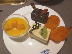 -小天鹅戴斯酒店鲸鲨百汇创作料理