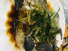 -覃记海鲜美食餐厅