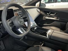 -宁波之星奔驰4S店(海曙店)