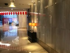 -天津梅江中心皇冠假日酒店