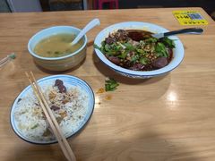 -朱大嘴肥肠血旺(福字街店)