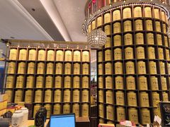 -爱雍·乌节