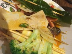 冷锅串串香-张氏宽窄巷成都名小吃(茂业百货华强北店)