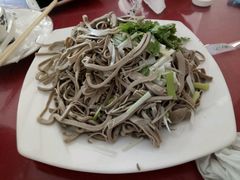 -溢心园香河肉饼总店