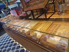 -昆明冠生园·蛋糕·面包(南强街店)