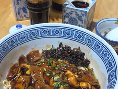 -沪西老弄堂面馆(定西路店)