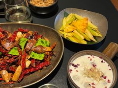 -Ameigo梅果·云贵川bistro(长宁来福士店)