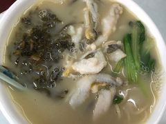 -明呈黄鱼面馆(斜土路店)
