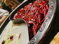 秘制鸳鸯锅-8号苑自助烤场(西单店)