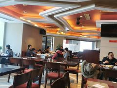 大堂-天伦松鹤大饭店·欣妮咖啡