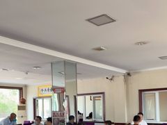 大堂-北京龙庆四季香农家饭庄·灶台鱼·碳烤虹鳟鱼(龙庆峡店)