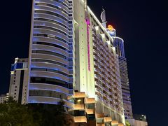 -昆明中心皇冠假日酒店