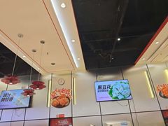 -龍歌自助小火锅(芝罘万达店)