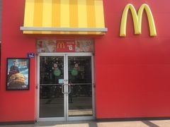 门面-麦当劳(长乐西洋南路得来速店)