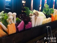 -湊湊火锅·茶憩(新中关购物中心店)