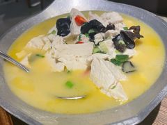 古镇炭火豆腐-黛瓦里巷(南京东路店)